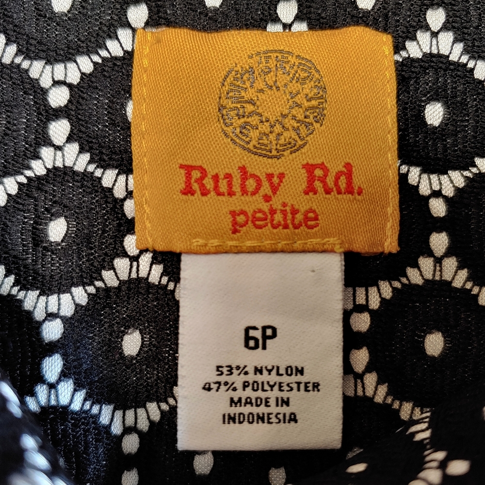 Ruby Rd. Cropped jacket - Picture 3 of 3